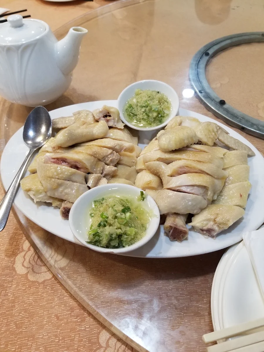 steamed ranch chicken 白切走地鸡, Kwan Luck Restaurant
